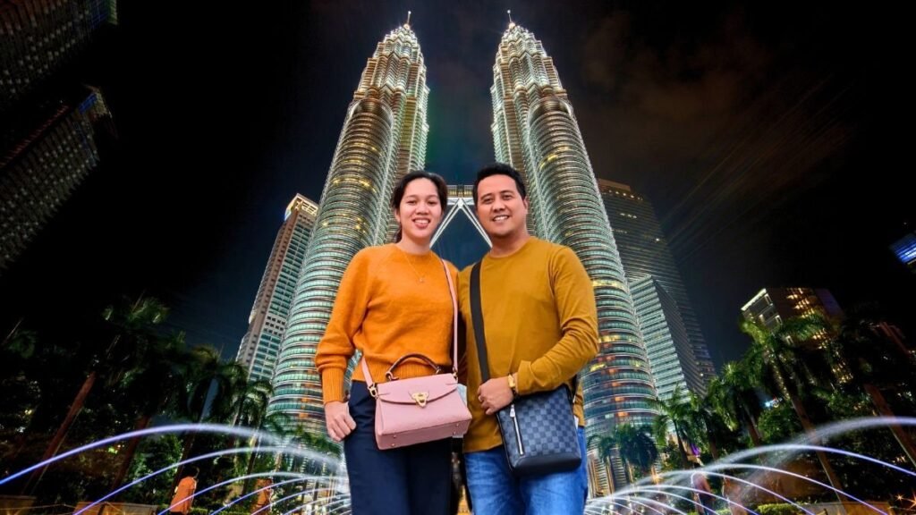 Malaysia’s Top Destinations, Best Attractions, Must-Try Foods, Booking Stays & Tour Packages, Culture, Travel Tips